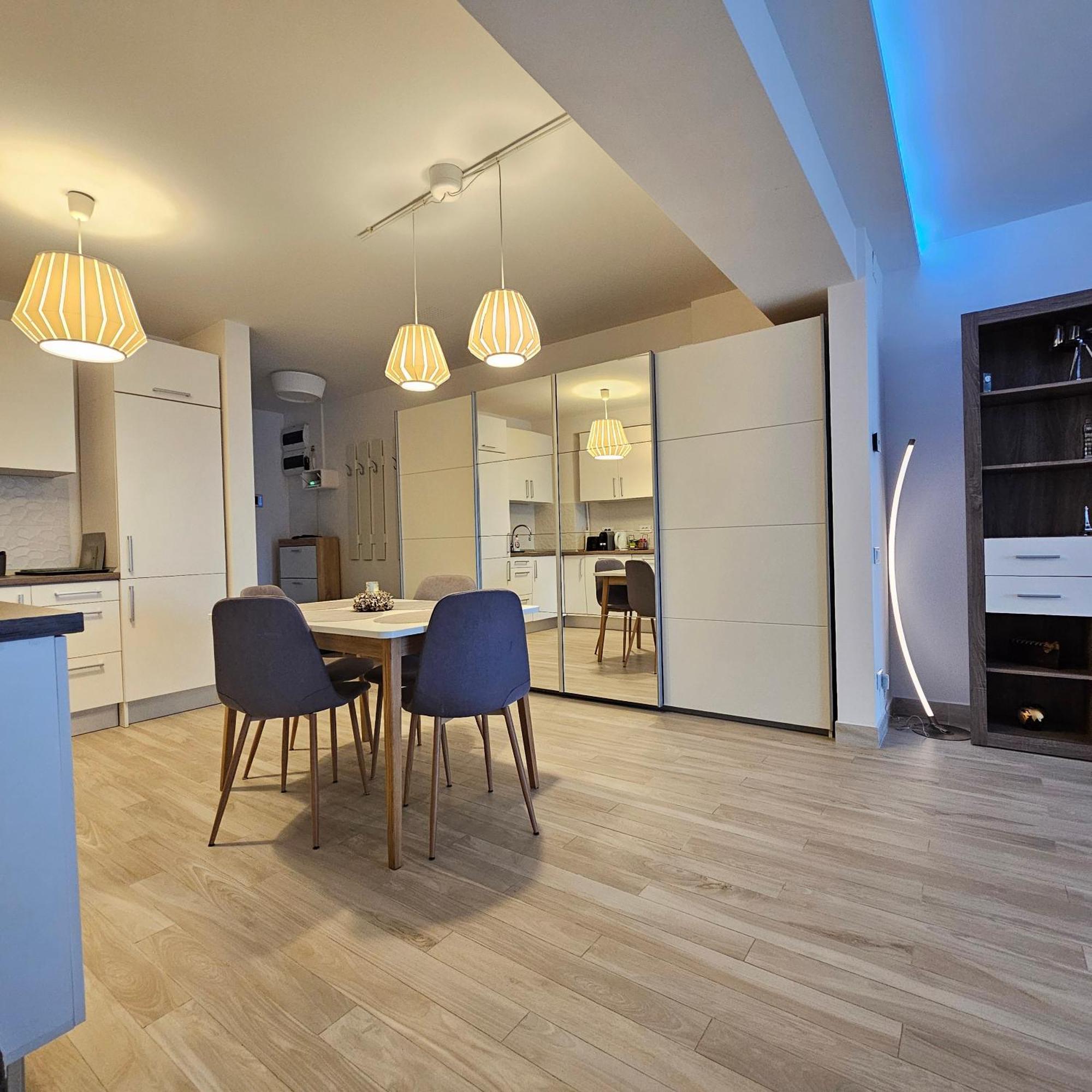 Central District Cuza 99 Apartment Bucharest Luaran gambar